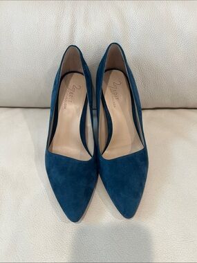 Naturalizer Teal Suede Pointed-Toe Pumps